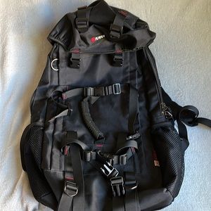 KAKA men’s hiking backpack